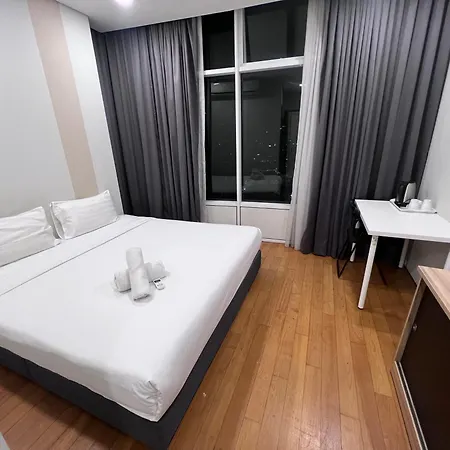 Sky Suites Klcc By Leisure